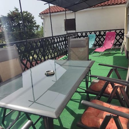 Apartment Teresa With Big Terrace Dramalj Crikvenica Exterior photo